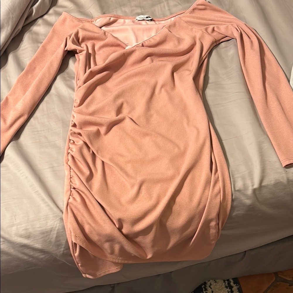 Elegant Pink Long Sleeve Dress